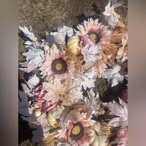 Source Unknown Blush Pink Sunflower & Cream Leaf Wreath